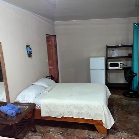 Casa Escondida Apartments 曼努埃尔安东尼奥 外观 照片