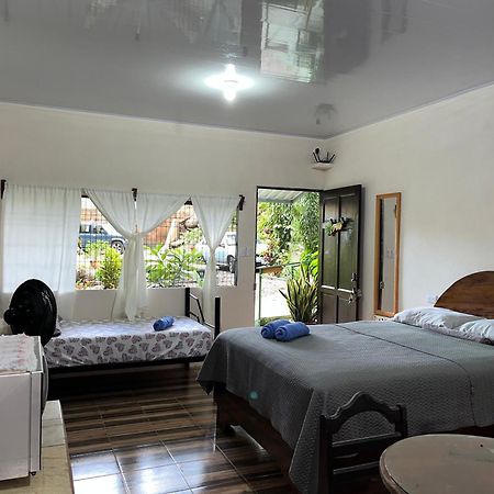 Casa Escondida Apartments 曼努埃尔安东尼奥 外观 照片
